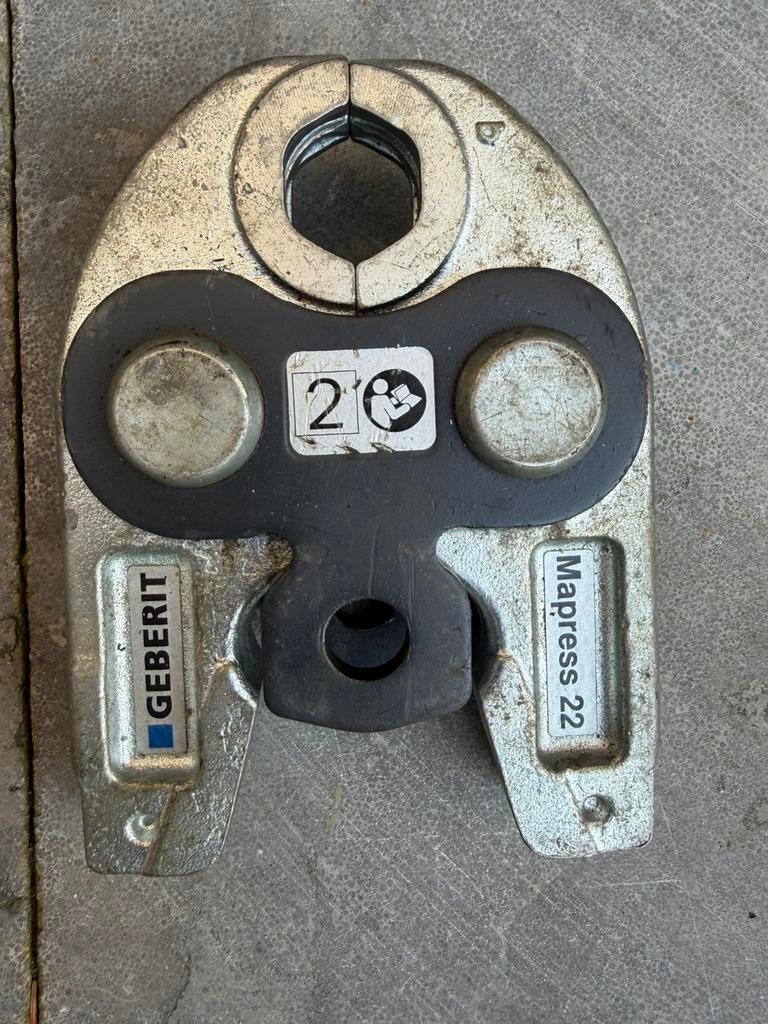 Persbek m22 gebruikt, Ophalen, Gebruikt