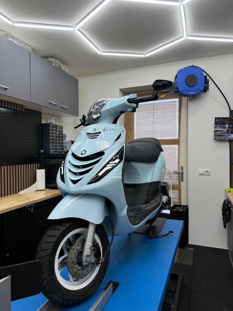 Piaggio zip 4t, custom kappenset, 45kmh., Ophalen, Zo goed als nieuw, Tweetakt, Zip