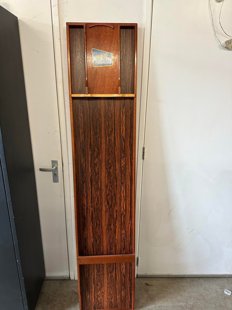 Homas S80 Elite Sjoelbak compleet met 30 holgedraaide stenen, Een of twee spelers, Ophalen, Zo goed als nieuw