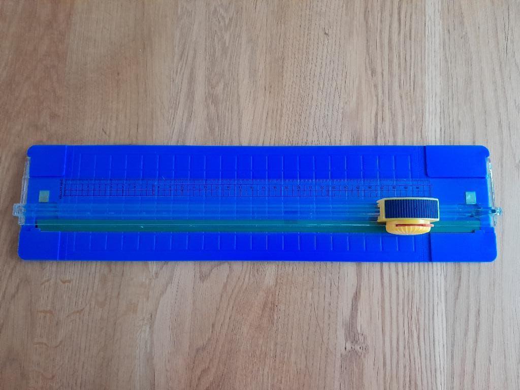 papier snijmachine / papier snij - apparaat, Ophalen of Verzenden