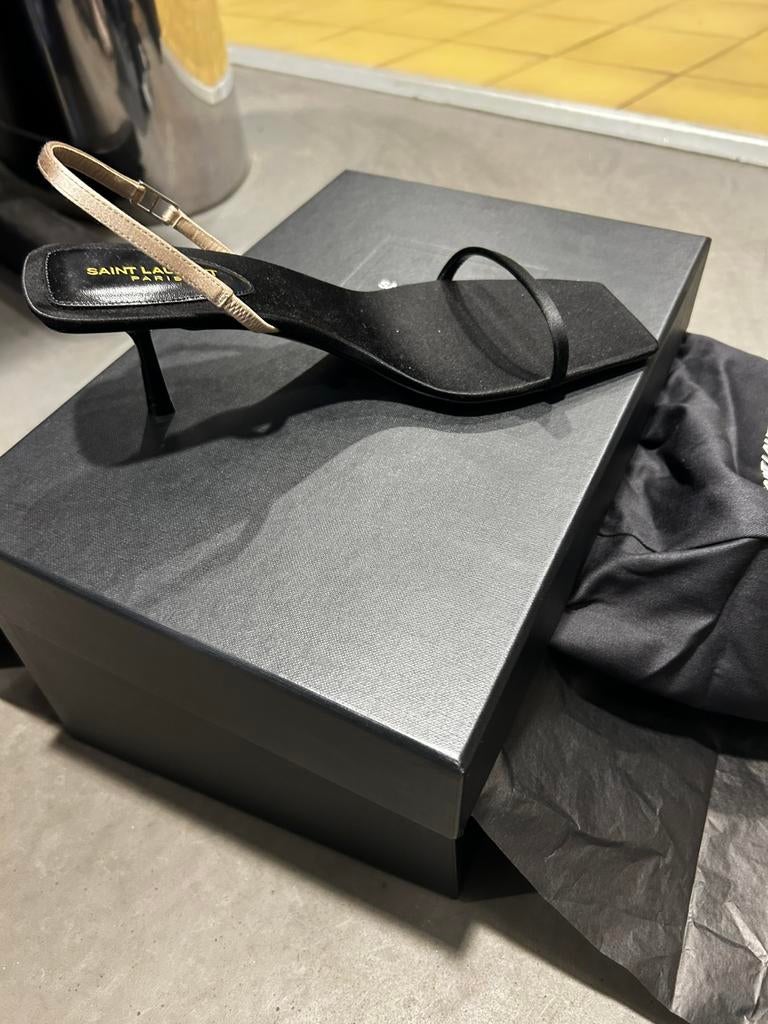 Originele. YSL hakjes, Kleding | Dames, Zwart, Nieuw, Sandalen of Muiltjes, Ophalen of Verzenden