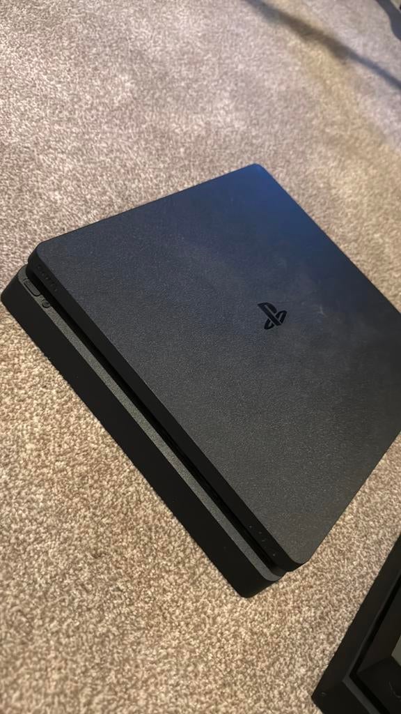 PS4 Slim + Controller, Spelcomputers en Games, Ophalen, Met 1 controller, Slim, 500 GB