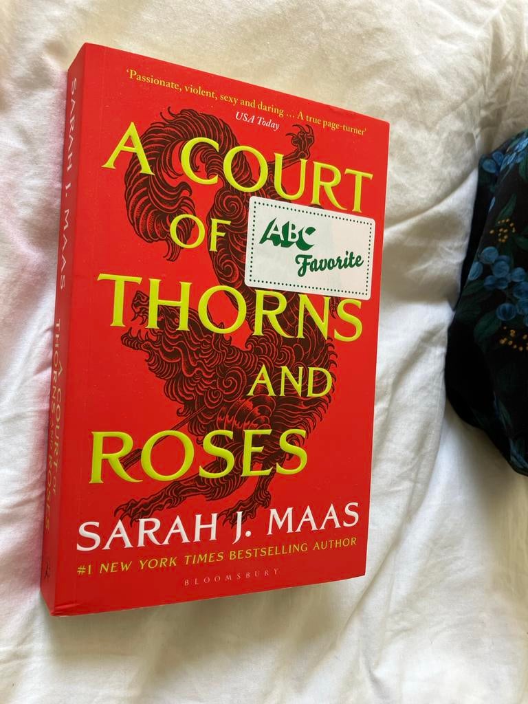 A Court of Thorns and Roses - Sarah J. Maas, Boeken, Ophalen of Verzenden, Nieuw
