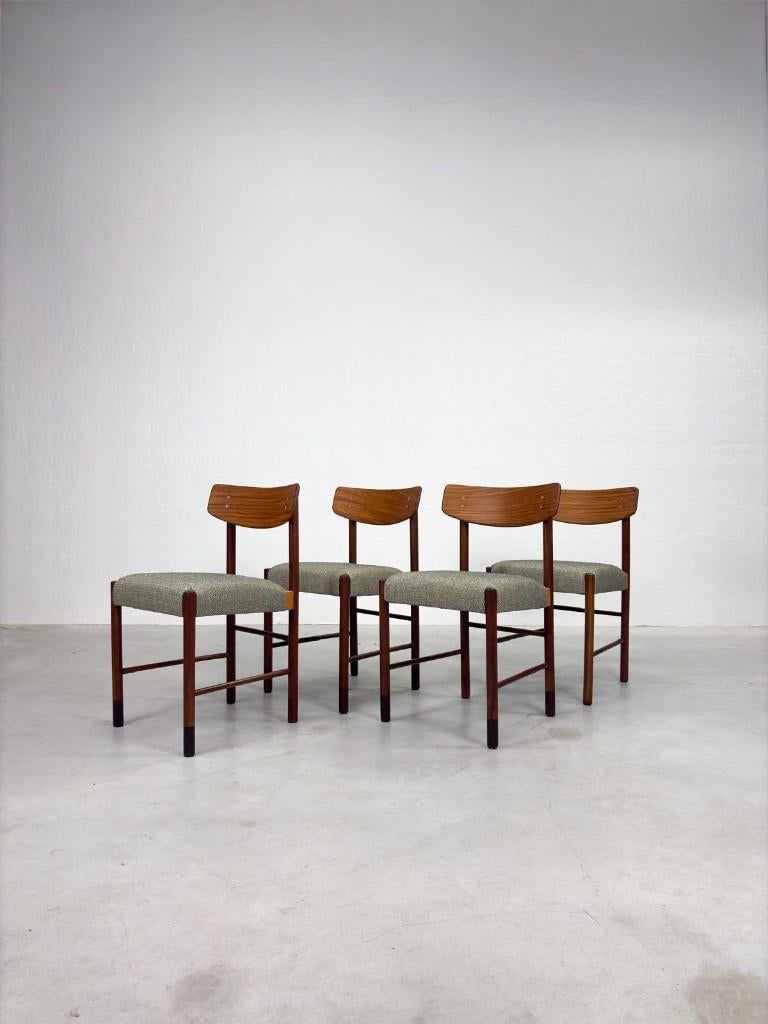 Set Vintage Eetkamerstoelen van Karl Andersson & Söner, Huis en Inrichting, Ophalen, Mmid-century, Deens design, Scandinavisch design