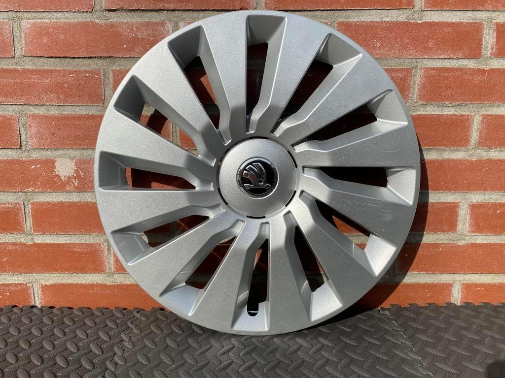 1 originele Skoda Octavia wieldop 16 inch, Auto diversen, Ophalen of Verzenden, Gebruikt
