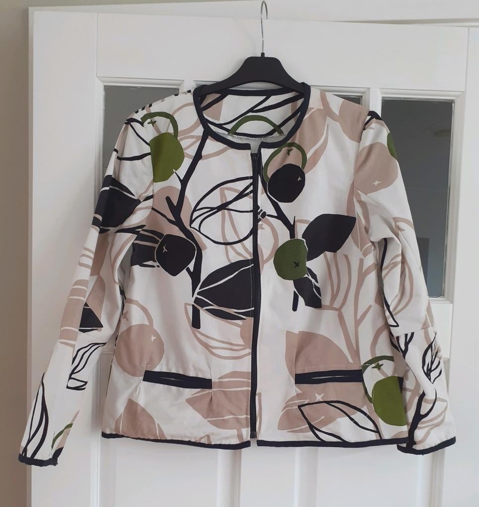 Handgemaakt jasje Marimekko stijl maat S, Overige kleuren, Ophalen of Verzenden, Zo goed als nieuw, Jasje