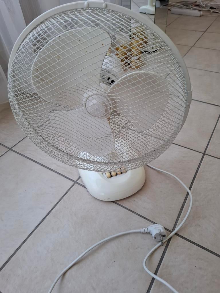 Tafel ventilator, Huis en Inrichting, Ophalen, Zo goed als nieuw