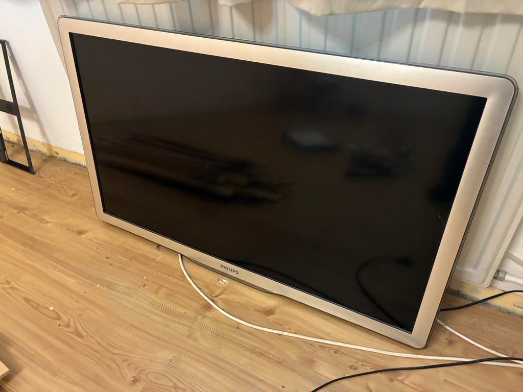 Phillips tv 43 inch muurbeugel+ google chromecast, Ophalen, Philips, 50 Hz, Zo goed als nieuw