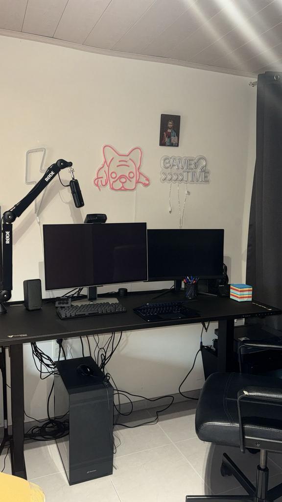 Game PC setup met 2 schermen | gaming & werk, Ophalen of Verzenden, Zo goed als nieuw, Gaming, SSD