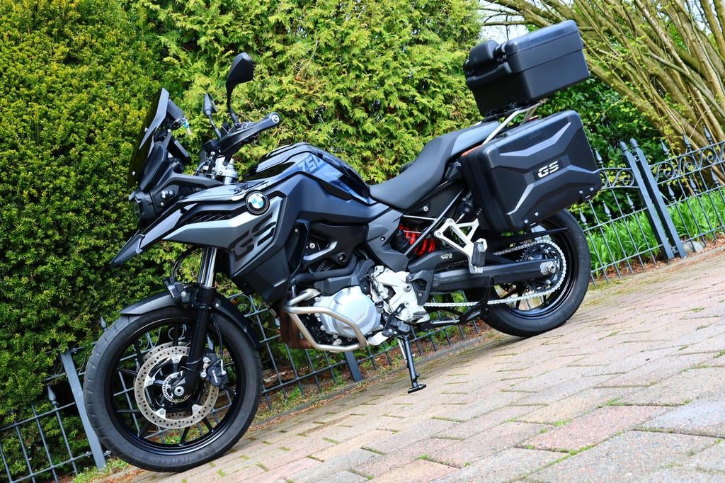 BMW F750GS | F750 GS ESA TRIPLE BLACK (bj 2024) - foto 3