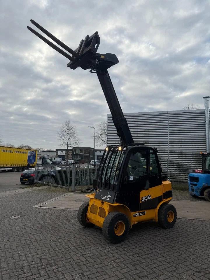 JCB TLT30D 4X4 (bj 2016), Verreiker