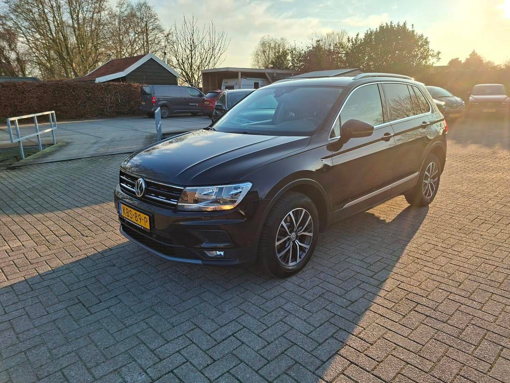Volkswagen TIGUAN 2.0 TSI DSG 4Motion Highline trekh pano, Automaat, 12 maanden, Gebruikt, Euro 6