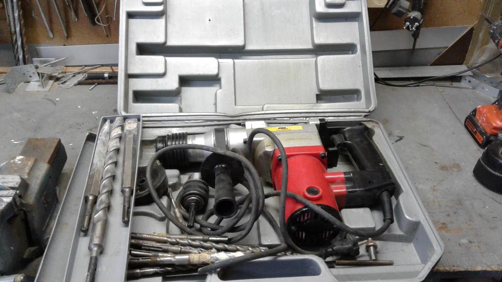 ZWARE SLOOPHAMER / BOORMACHINE IN KOFFER, Variabele snelheid, Ophalen, Boormachine, Gebruikt