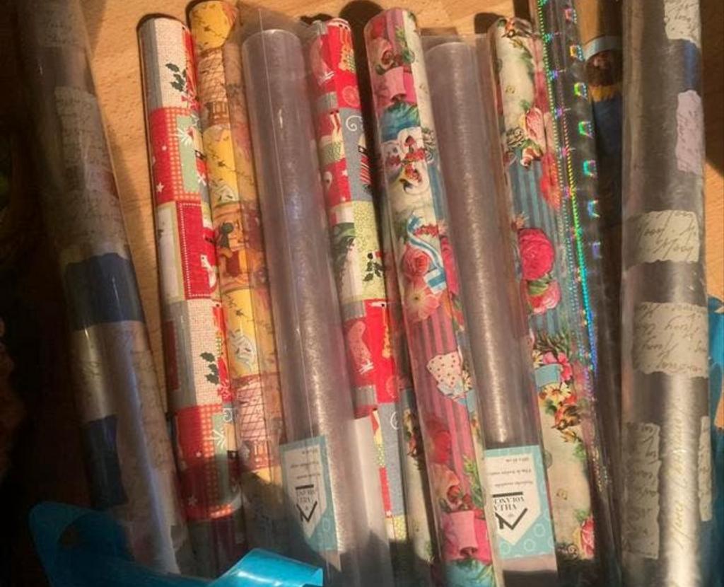 Inpakpapier 10 rollen  Liefst ophalen, Ophalen of Verzenden