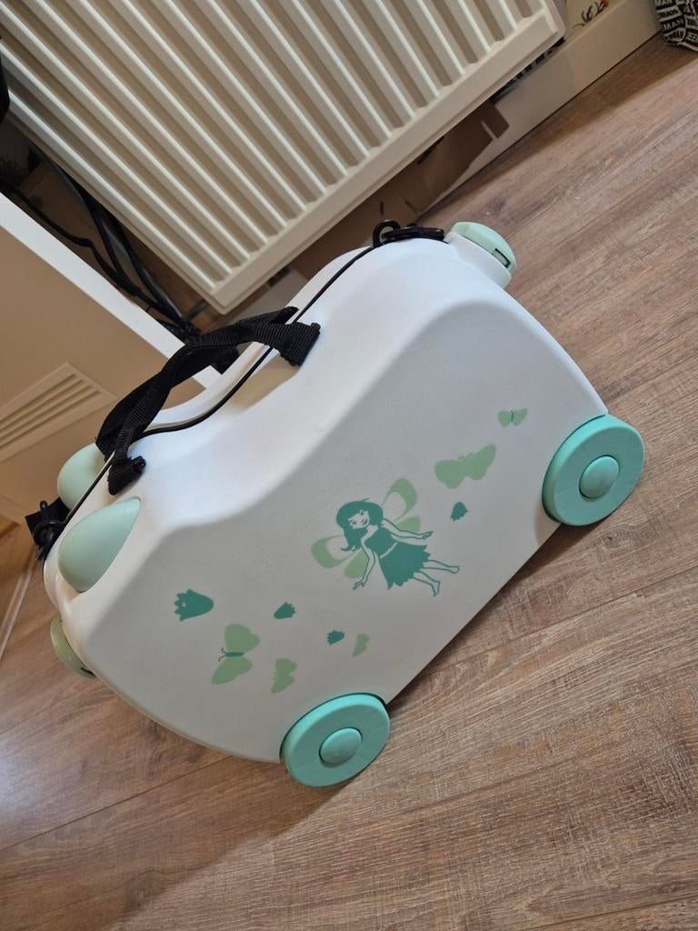 Kinderkoffer meisje trolley - 1x gebruikt, zo goed als nieuw, Hard kunststof, Minder dan 50 cm, Zo goed als nieuw, Minder dan 35 cm