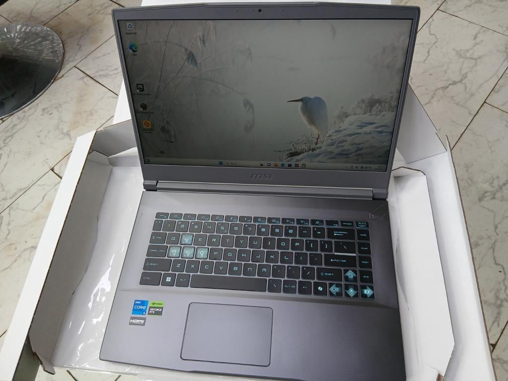 MSI Thin 15 B12UC-2013NL Gaming Laptop - Zo goed als nieuw, Computers en Software, Windows Laptops, Ophalen of Verzenden, Gaming