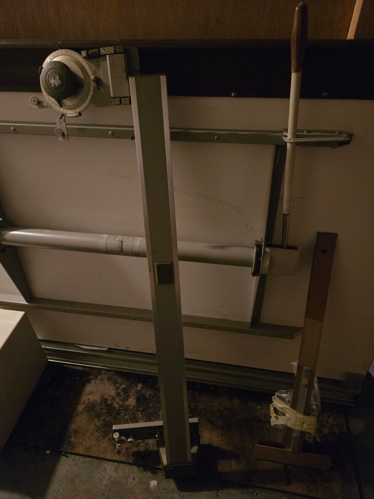 Tekentafel, Ophalen, Gebruikt