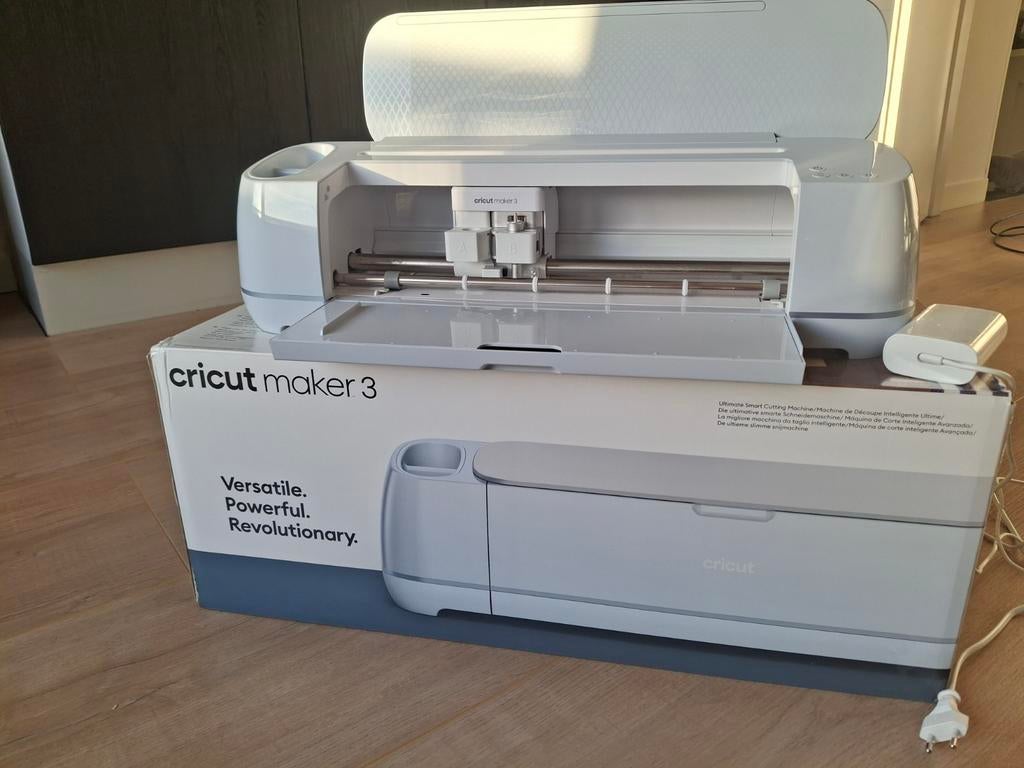 Cricut Maker 3 incl. accessoires NIEUW, Ophalen of Verzenden, Gereedschap of Toebehoren