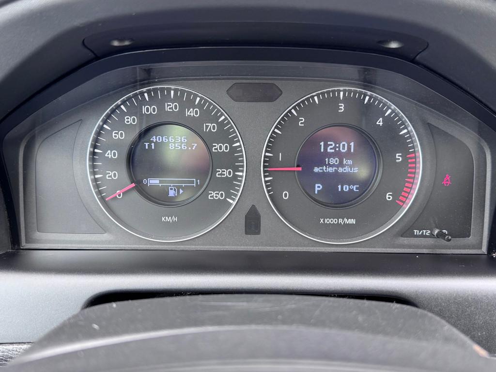 Volvo XC60 2.4D | Automaat | Trekhaak | Half Leder, Zwart, Bedrijf, Elektrische ramen, 750 kg