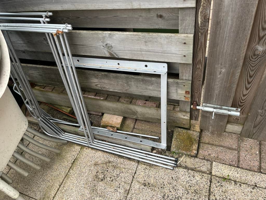 Dekenrek voor 6 dekens, Ophalen, Gebruikt