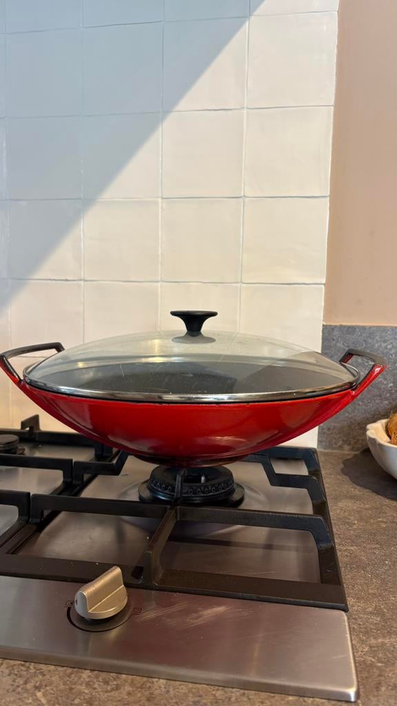 Le Creuset wokpan, Ophalen, Zo goed als nieuw, Gietijzer, Wok