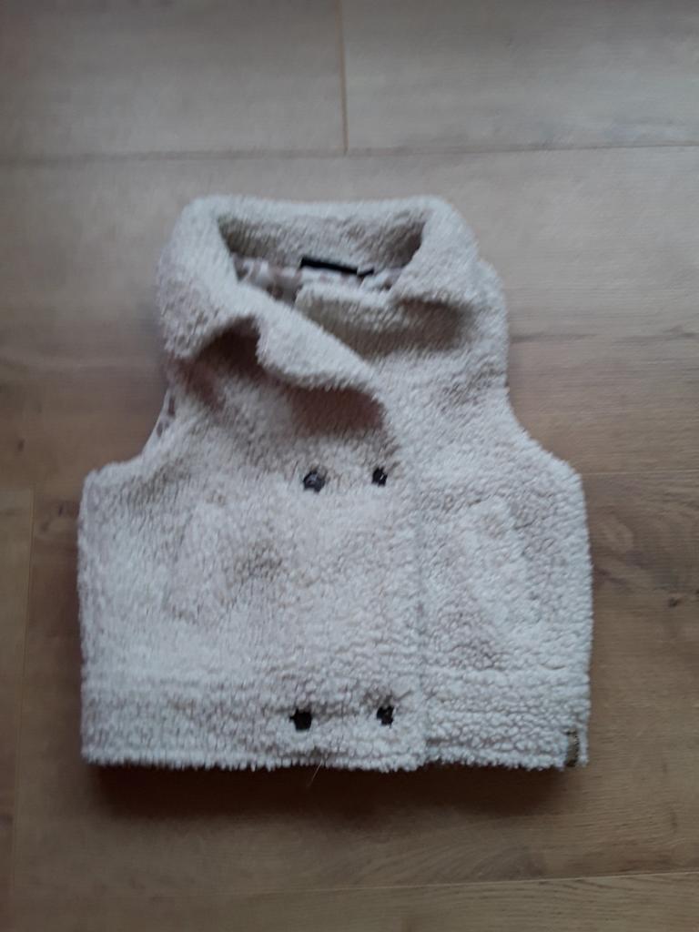 Vestje offwhite mt 110, Kinderen en Baby's, Persival, Meisje, Trui of Vest, Ophalen of Verzenden