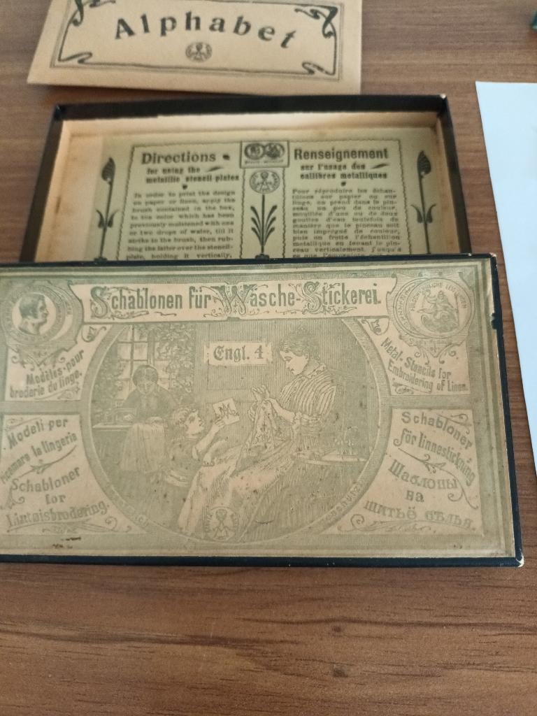 Merkset voor wasgoed uit ca. 1910, Verzenden