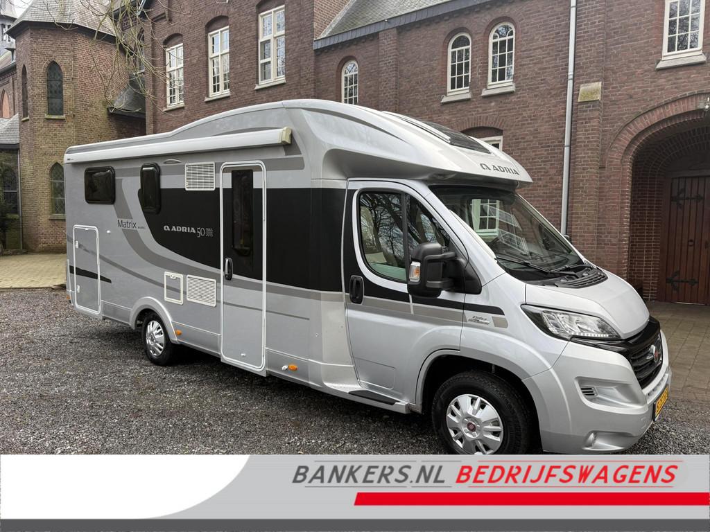 Adria Matrix M670SC 5 Persoons Camper 50 Jahre jubileum Jubi, Bedrijf, Adria, Tot en met 5, Handgeschakeld