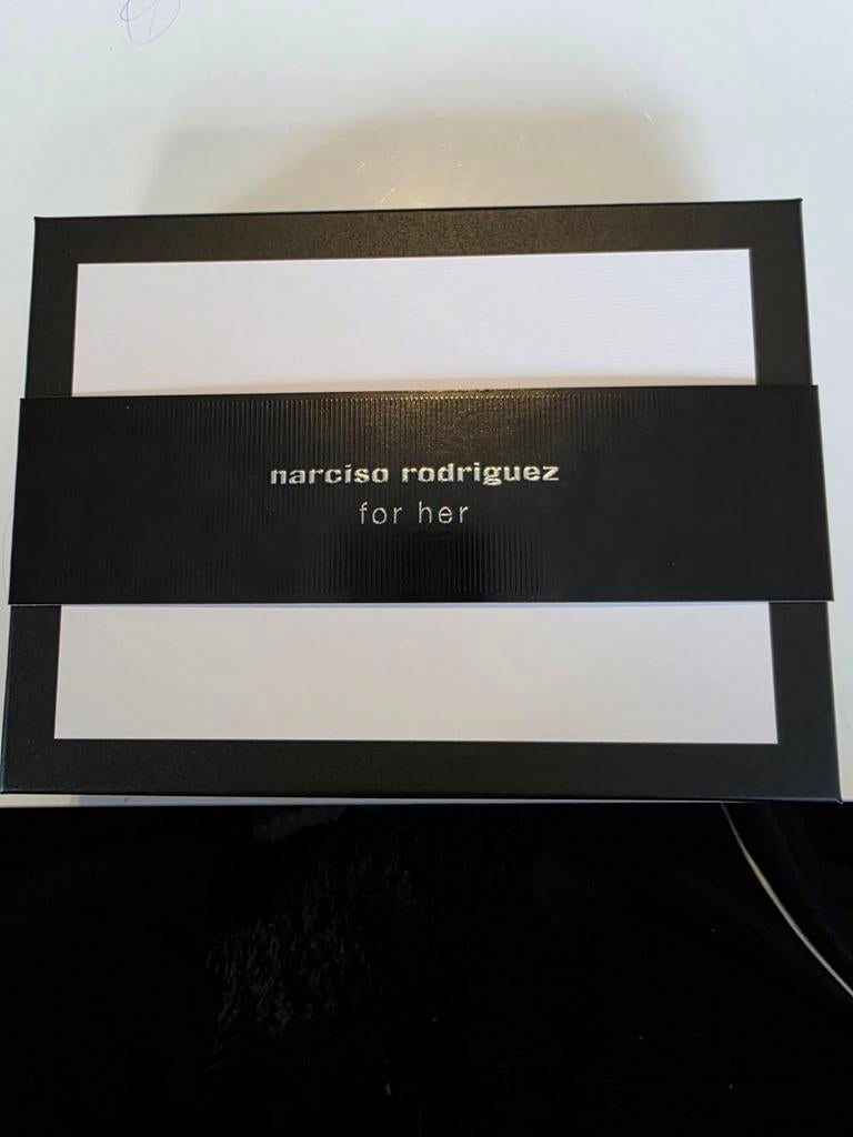 Narciso Rodriguez For Her Cadeauset - Eau de Parfum, Sieraden, Tassen en Uiterlijk, Uiterlijk | Parfum, Ophalen of Verzenden, Nieuw