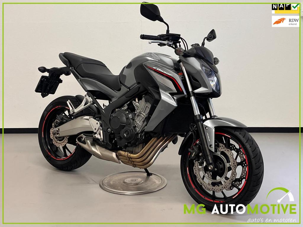 Honda CB 650 F |CB650F ABS, Motoren, Motoren | Honda, Rivium Boulevard 222a
2909 LK   Capelle aan den IJssel, NL, 649 cc, Bedrijf