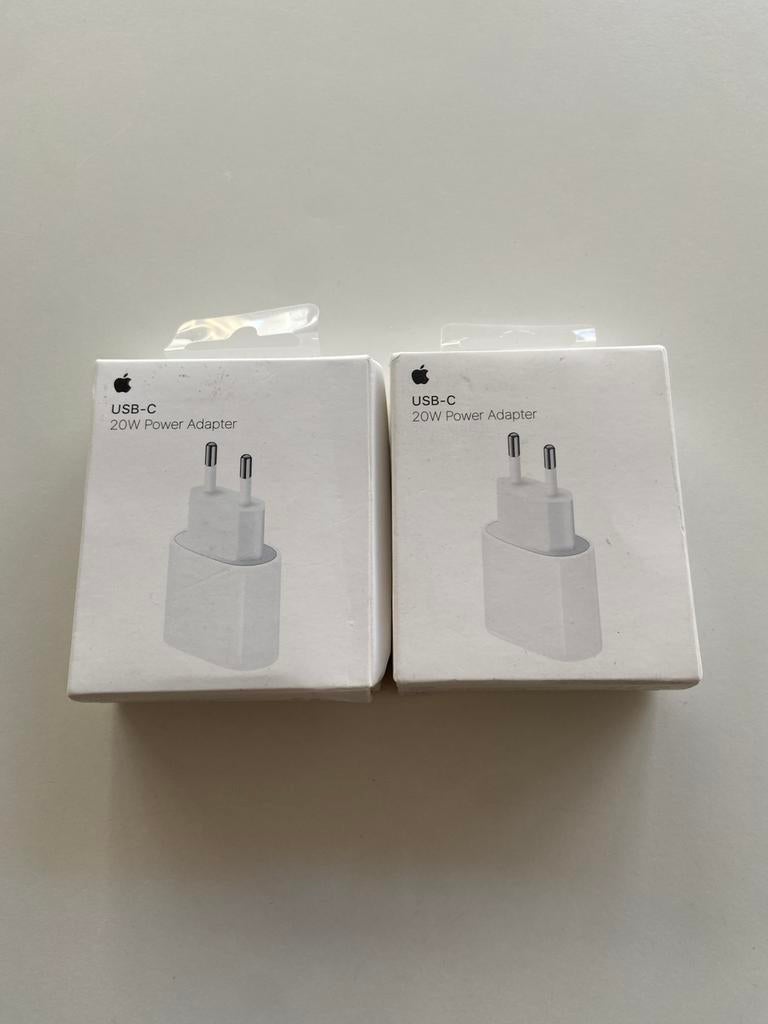Apple usb-c Adapter 20W (2 stuks), ., Ophalen of Verzenden, Zo goed als nieuw, .