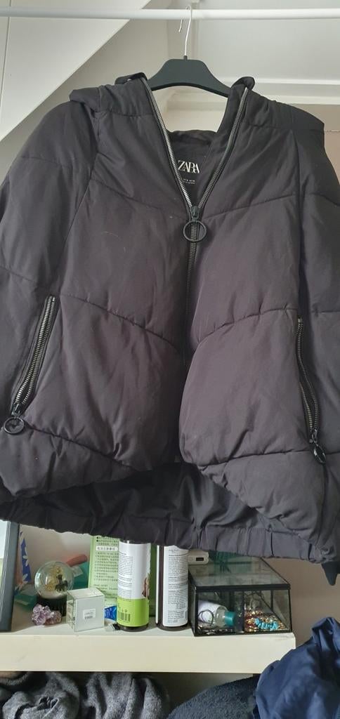 Zwarte Zara Puffer Jas Maat M, Maat 38/40 (M), Ophalen of Verzenden, Zo goed als nieuw, Zara
