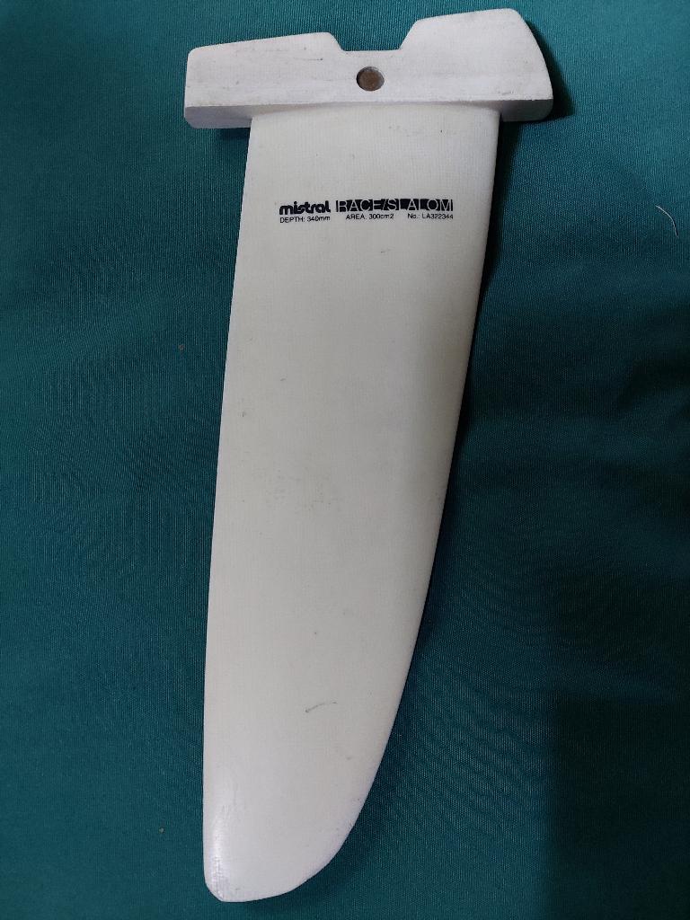 Powerbox vinnen Mistral en Concrete Wave, Gebruikt, Overige typen, Ophalen of Verzenden, Met vin(nen)