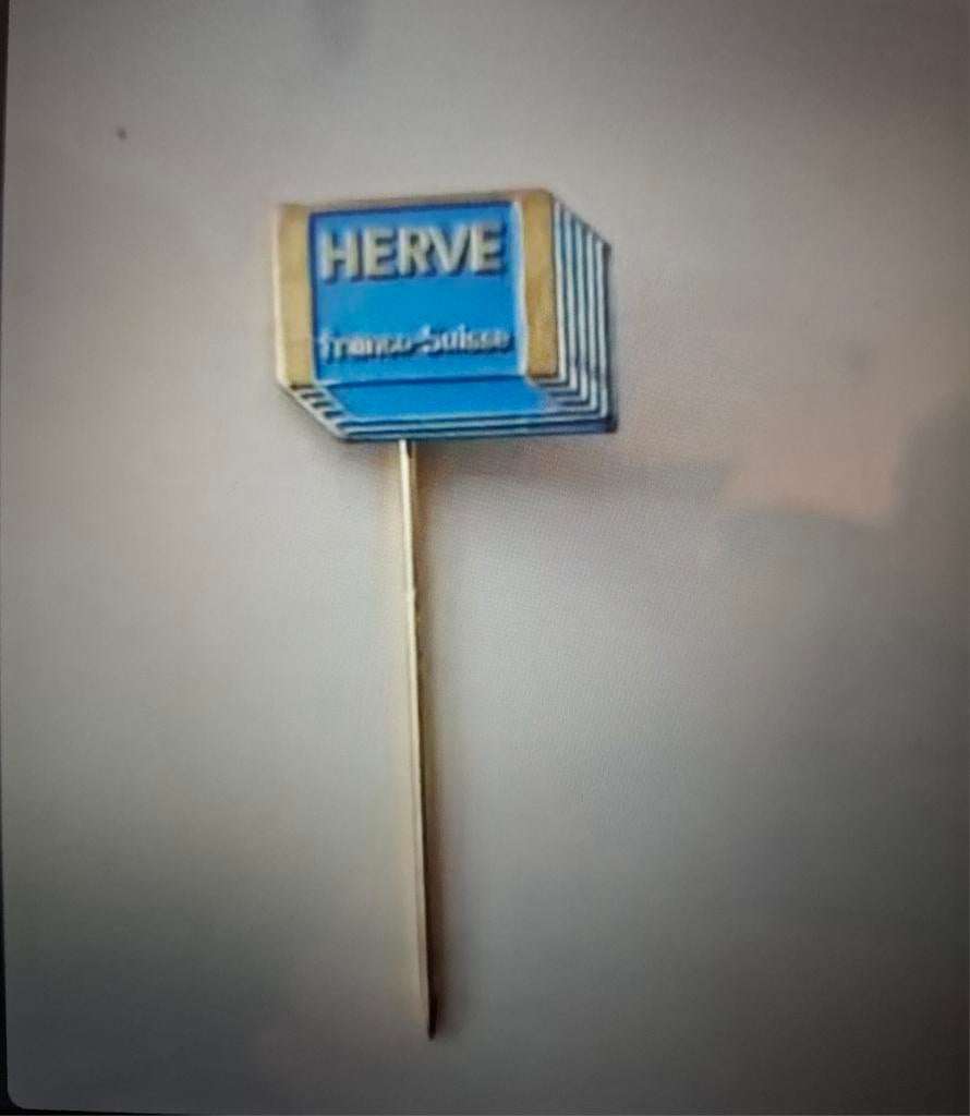 Speldje Herve Franco Suisse, Ophalen of Verzenden, Zo goed als nieuw, Merk, Speldje of Pin