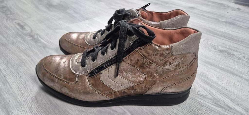 Hele mooie schoenen van Durea, Kleding | Dames, Schoenen, Durea, Bruin, Ophalen of Verzenden, Sneakers of Gympen