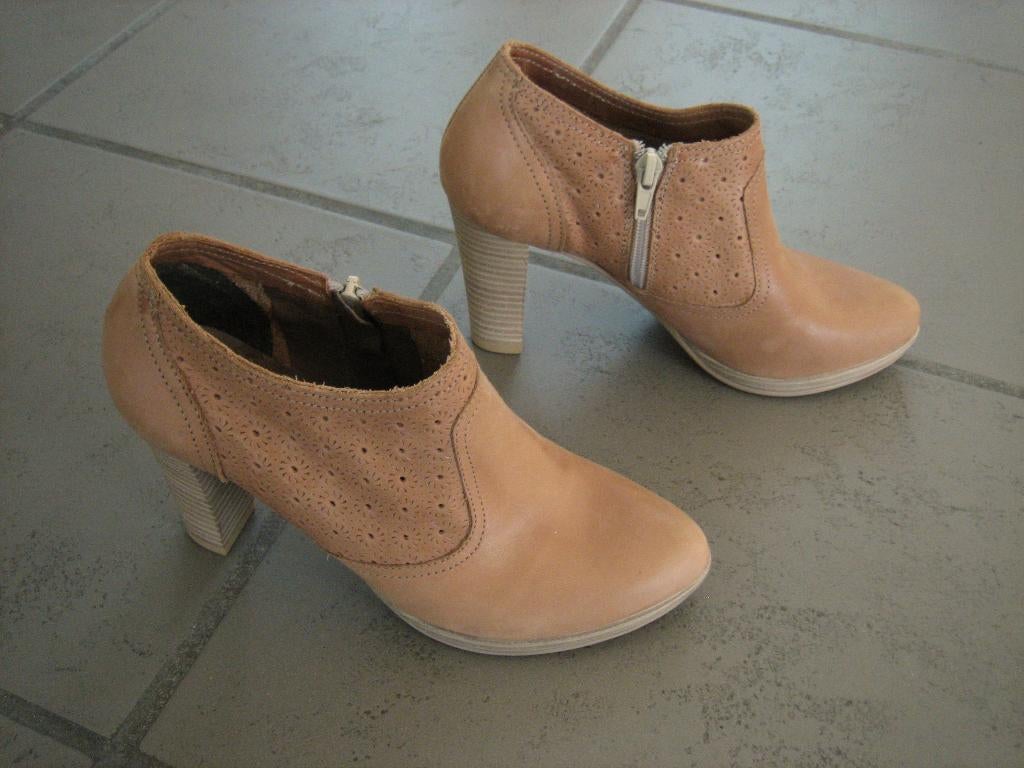 Lichtbruin leren enkellaarsjes ROSA E ROSA 37 snazzeys, Rosa e Rosa, Bruin, Verzenden, Lage of Enkellaarzen