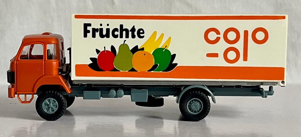 Roskopf 404: Saurer D290/330 "COOP Früchte", Ophalen of Verzenden, Zo goed als nieuw, Bus of Vrachtwagen