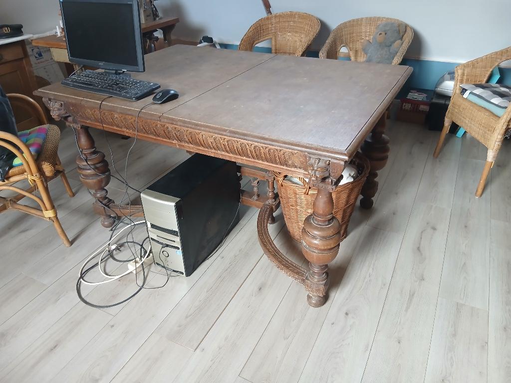 eettafel eiken, groot uitschuifbaar, Huis en Inrichting, Tafels | Eettafels, Gebruikt, 50 tot 100 cm, 200 cm of meer, Vijf personen of meer