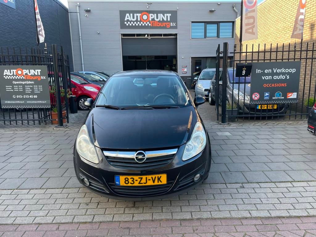 Opel Corsa 1.4-16V Enjoy 2e Eigenaar! Airco NAP APK 1 Jaar, Voorwielaandrijving, 1063 kg, Gebruikt, 4 cilinders