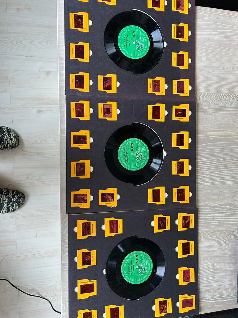 Vinyl singles vogelgeluiden met dia’s, Muziek en Instrumenten, Dj-sets en Draaitafels, Ophalen of Verzenden, Zo goed als nieuw