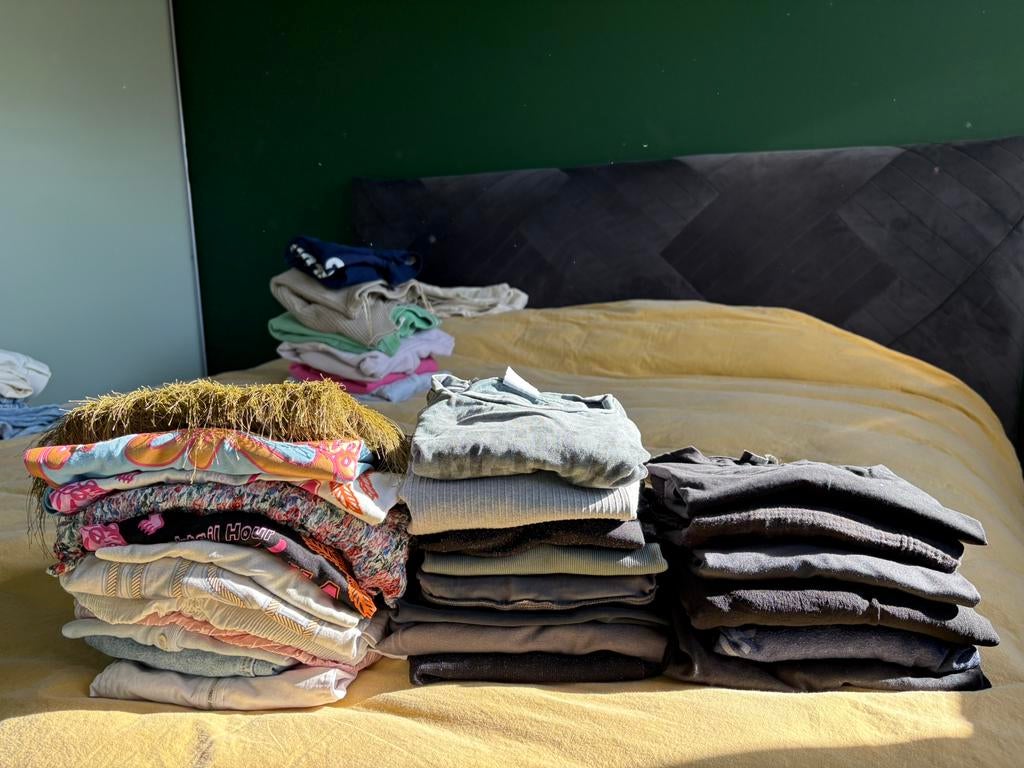 Kleding partij 45 stuks – merken – reseller / Vinted, Kleding | Dames, T-shirts, Gedragen, Maat 38/40 (M), Korte mouw, Ophalen of Verzenden