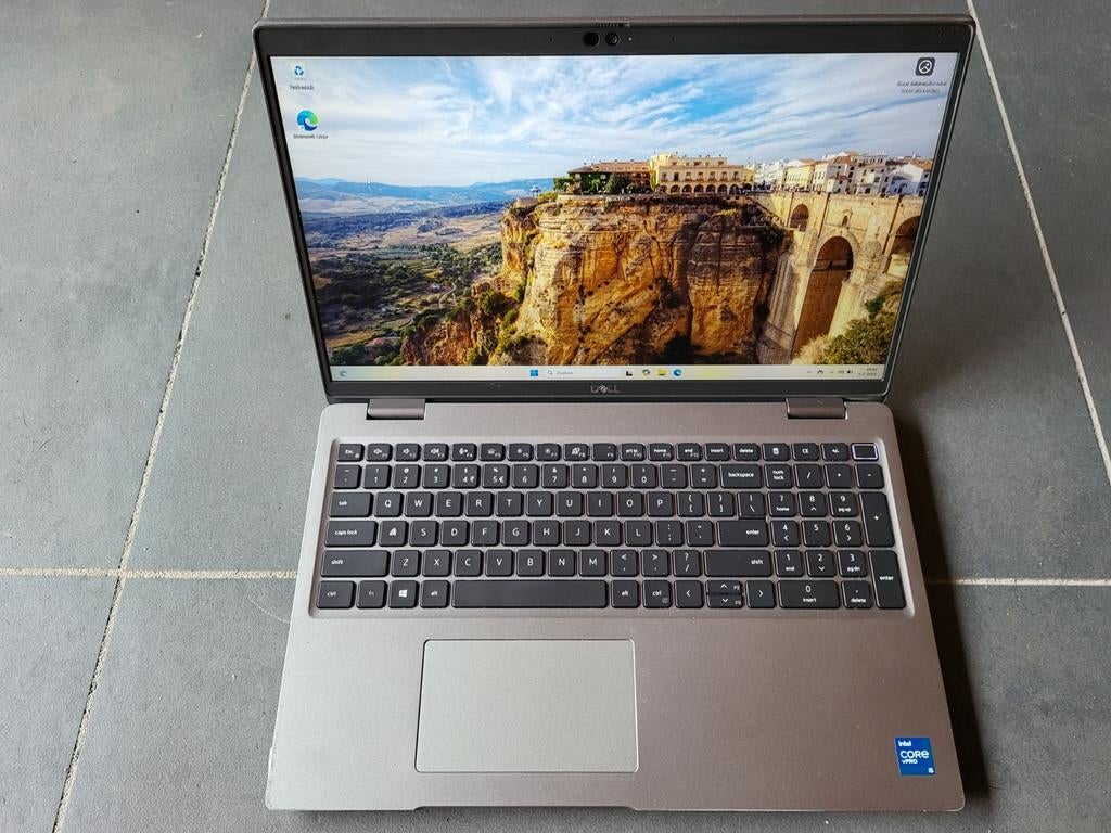 betrouwbare Dell Latitude 5520.
Een sterke zakelijke laptop, Computers en Software, Windows Laptops, 2 tot 3 Ghz, 15 inch, 8 GB