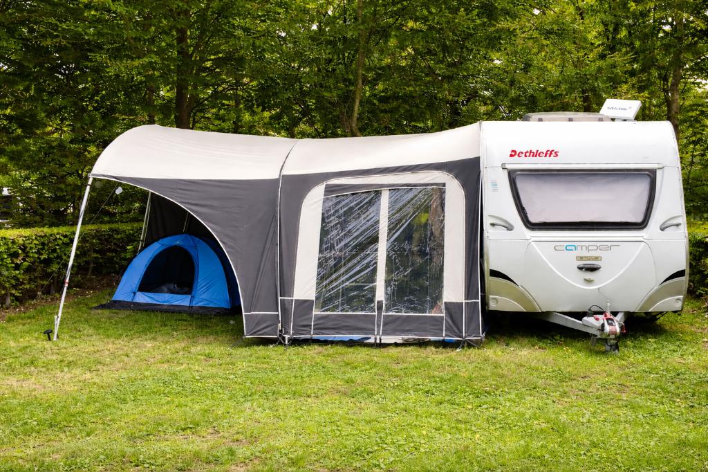 Dethleffs caravan camper style 430DB te koop, Caravans en Kamperen, Caravans, 750 - 1000 kg, Particulier, 5 tot 6 meter, Tot en met 4