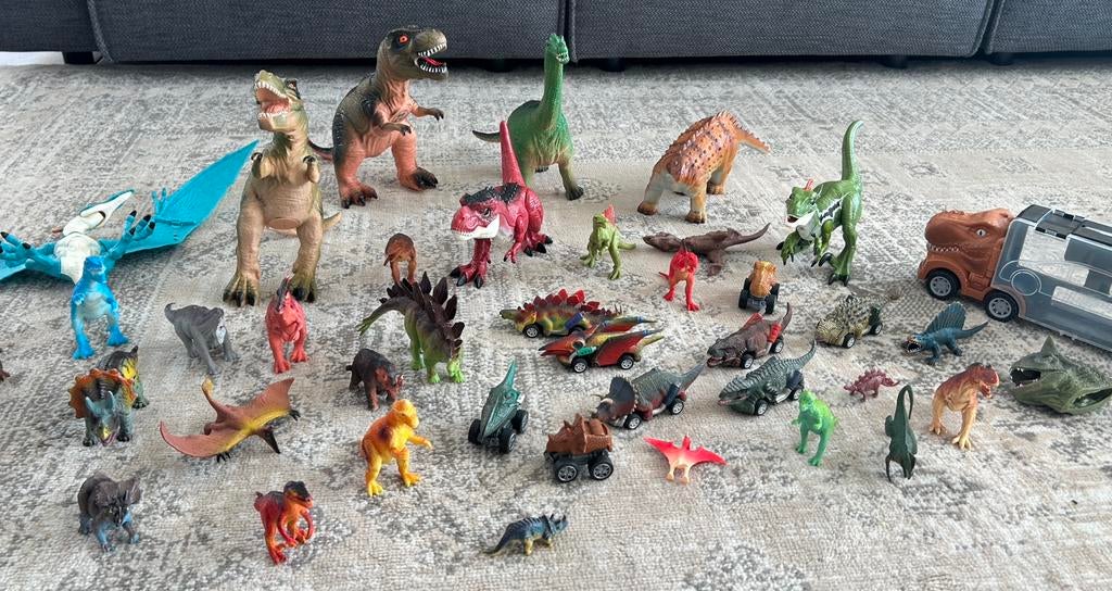Dino’s in verschillende maten, Ophalen of Verzenden, Zo goed als nieuw, Overige soorten, Beeldje of Figuurtje