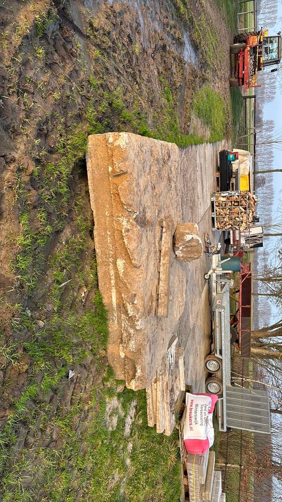 Gratis betonplaat voor bijv voet silo