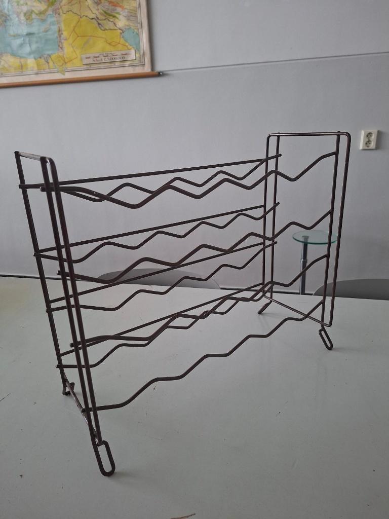 vintage Tomado wijnrek bruin draadstaal retro design 20 fles, Gebruikt, 15 tot 25 flessen, Ophalen of Verzenden, Metaal