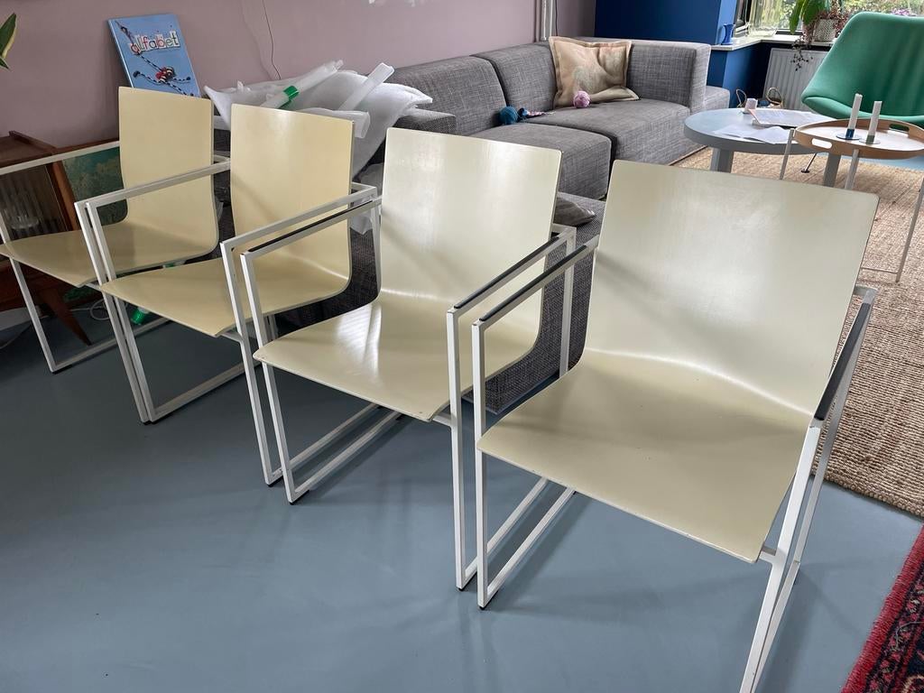 Designstoel Arco Frame - Gebruikt, Huis en Inrichting, Stoelen, Gebruikt, Wit, Ophalen of Verzenden, Vier