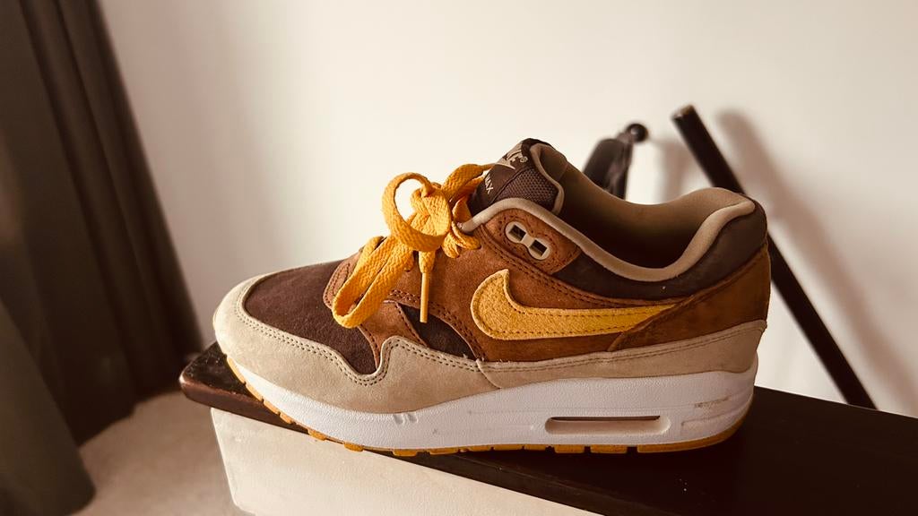 Nike air max 1 pecan Duck, Ophalen of Verzenden, Zo goed als nieuw, Sneakers of Gympen