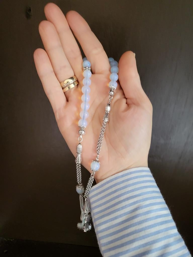 Tesbih zaza, Ophalen, Handen en Nagels