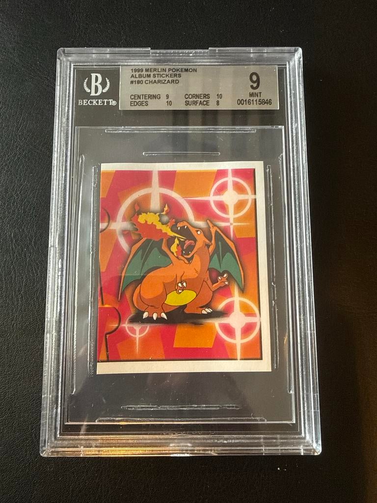 Charizard Merlin Sticker 1999 – Beckett 9 Mint (Vintage), Ophalen of Verzenden, Zo goed als nieuw